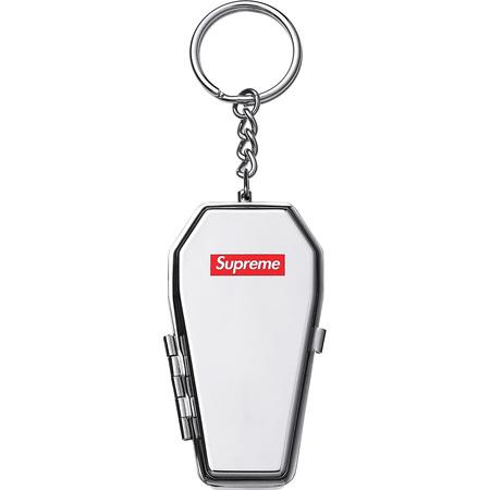 SUPREME - COFFIN KEYCHAIN - COF1