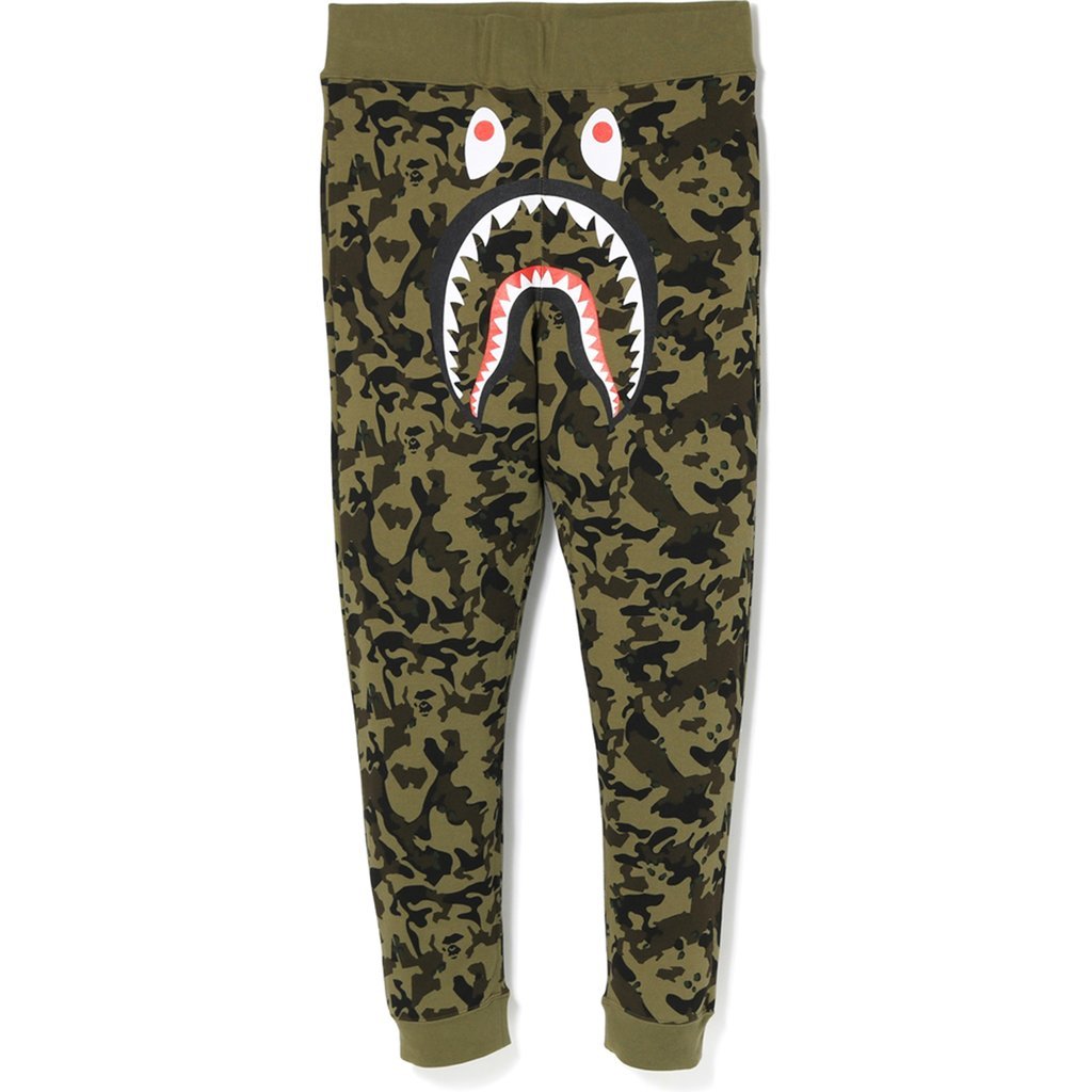 BAPE - DESERT CAMO SHARK SLIM SWEATPANT (GREEN) - DPA1