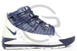 AIR LEBRON 3 (GS) - NAVY - IMG_0478_386683b4-5876-4582-b371-766870f8f2bd