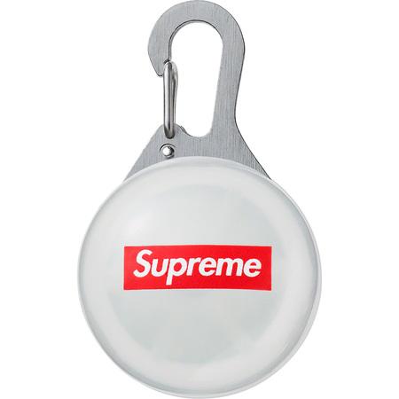 SUPREME - SPOTLIGHT KEYCHAIN - SPOT