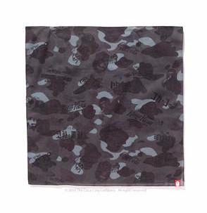 BAPE/COKE - BANDANA (BLACK) - coke-bandana_grande_44a149bd-0963-4017-9e76-e041295aada9